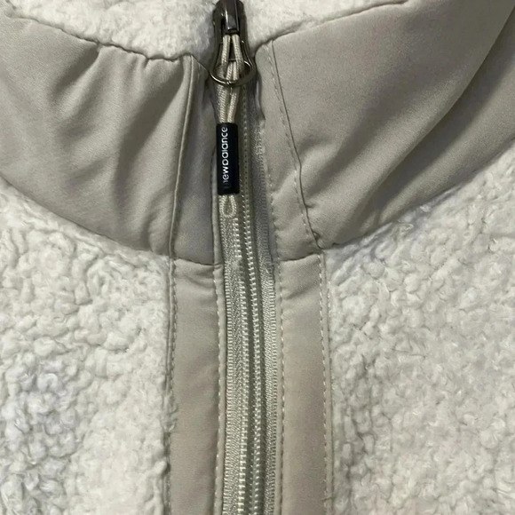 New Balance fleece quarter zip  pullover - Picture 3 of 6